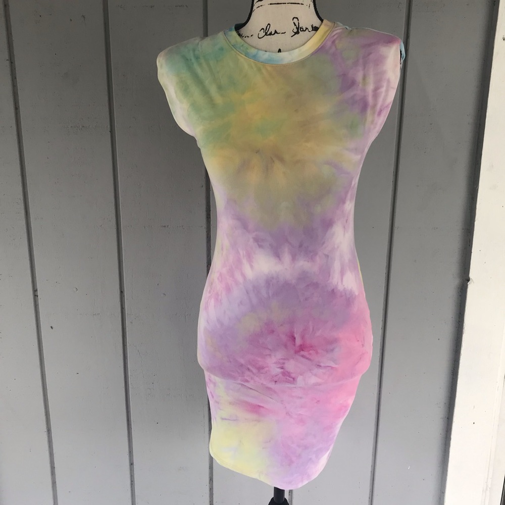 NWT TYE DYE DRESS